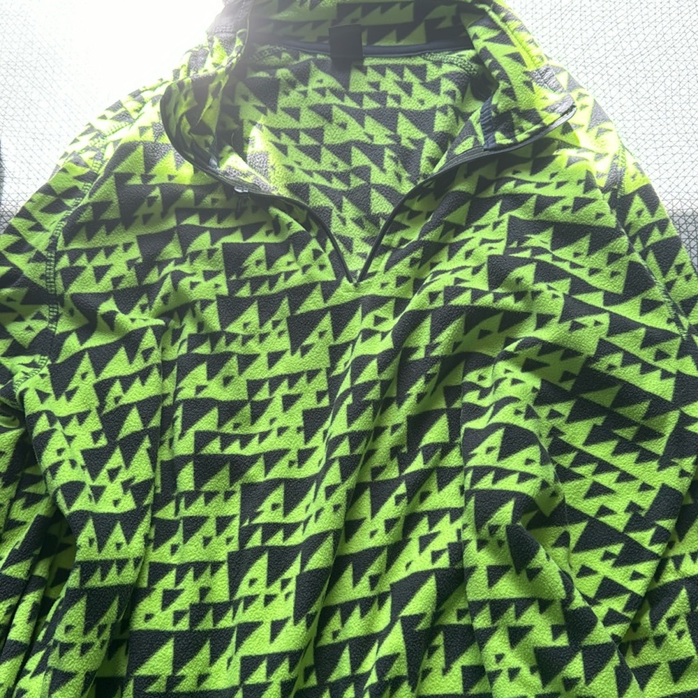 Vintage green and gray sweatshirt
